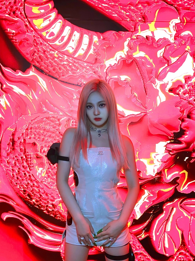 Yizhuo Ning
