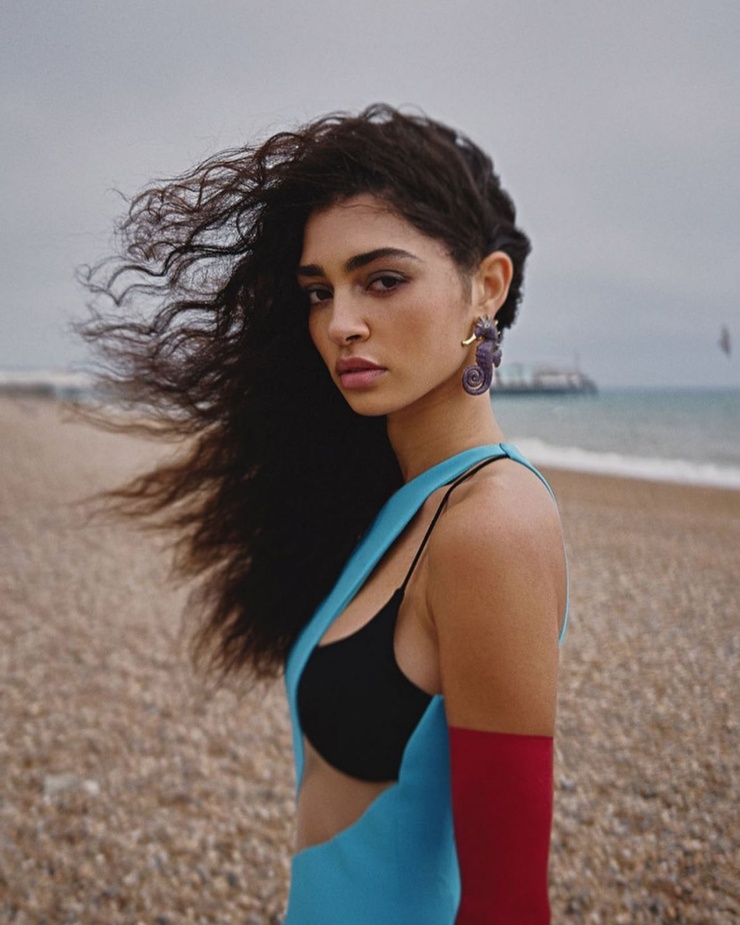 Raven Lyn Corneil