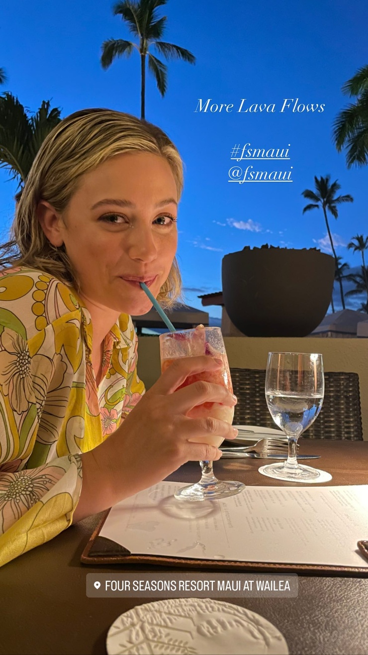 Lili Reinhart