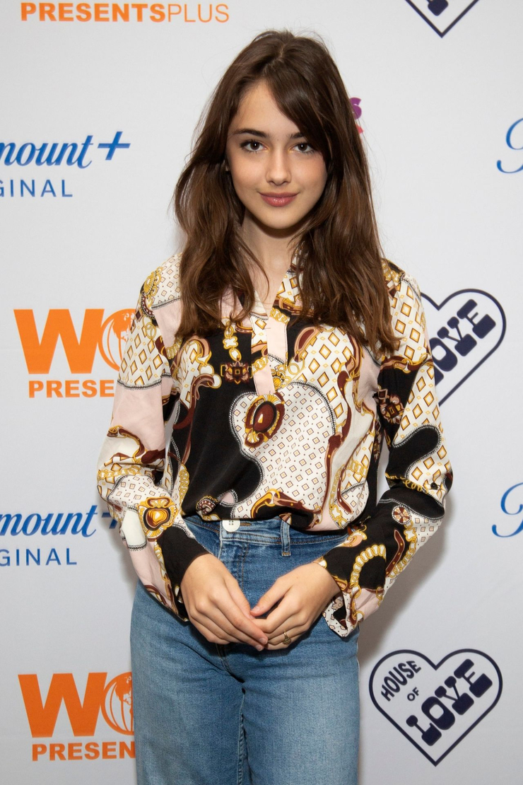 Image of Julia Butters