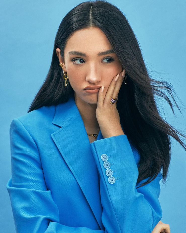 Minnie Mills