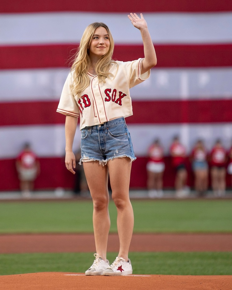 Sydney Sweeney Sydney Sweeney