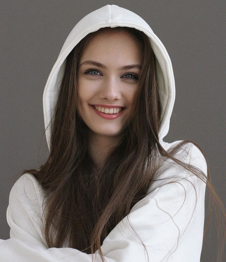 Diana Titkova Diana Titkova