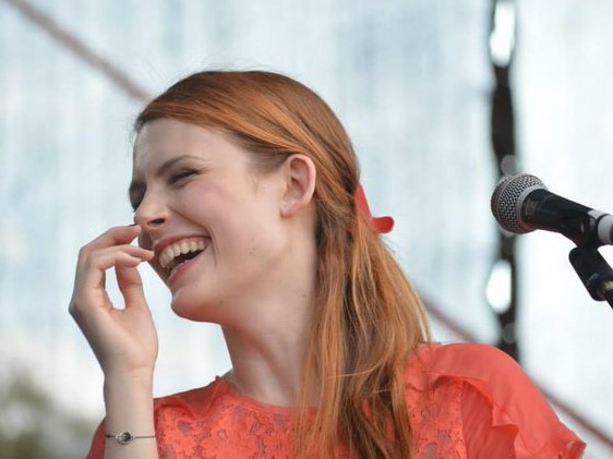 Elodie Frege