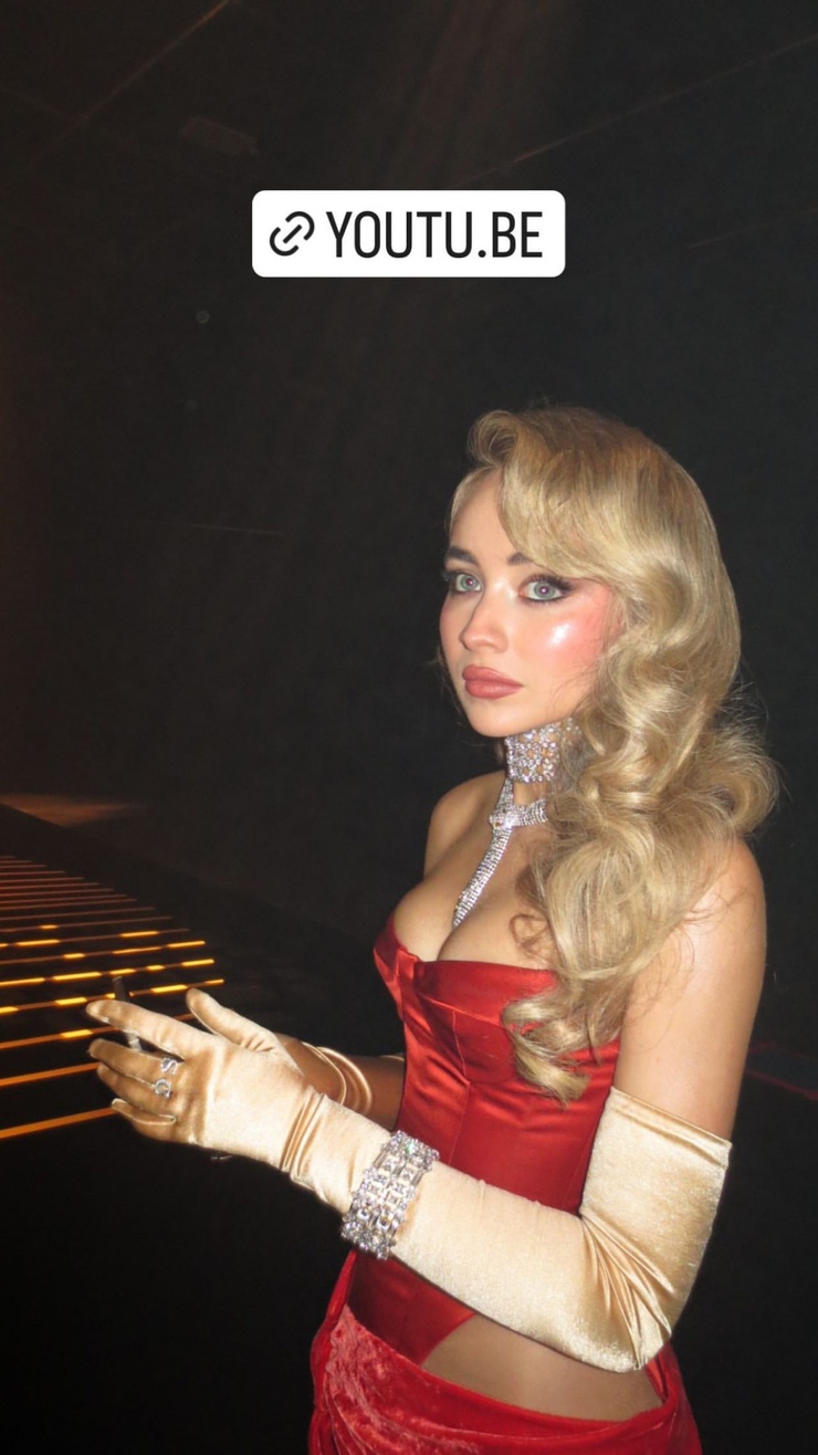 Sabrina Carpenter Sabrina Carpenter