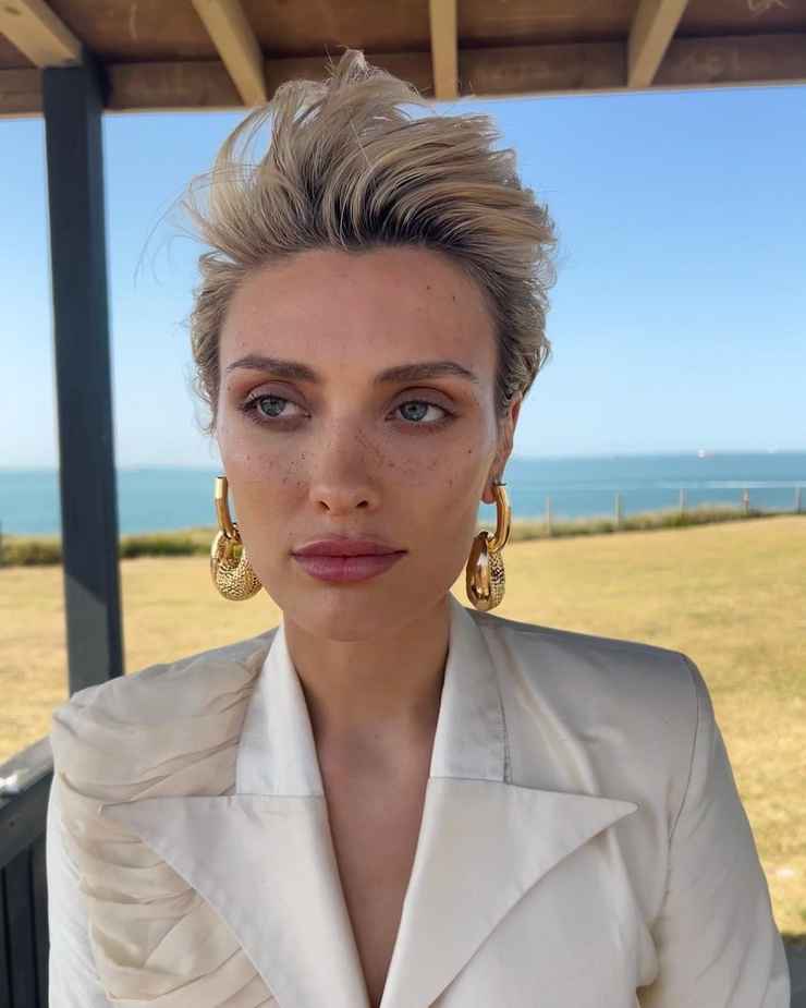 Wallis Day