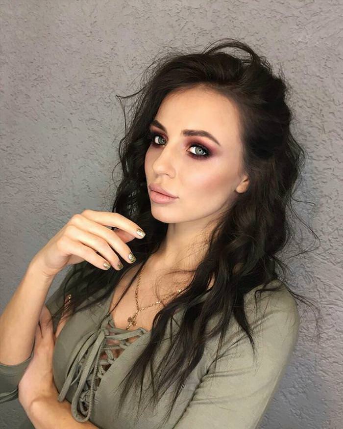 Anna Dorozkina Anna Dorozkina