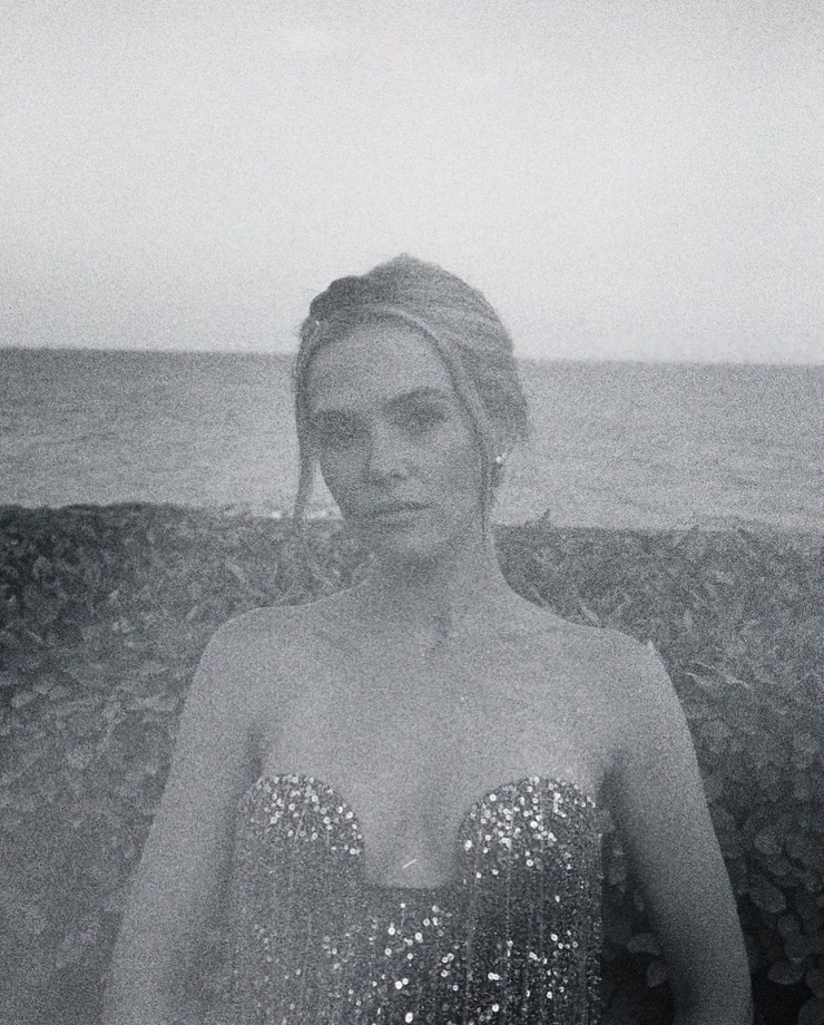 Zoey Deutch