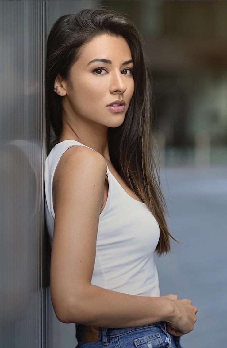 Naomi Willow