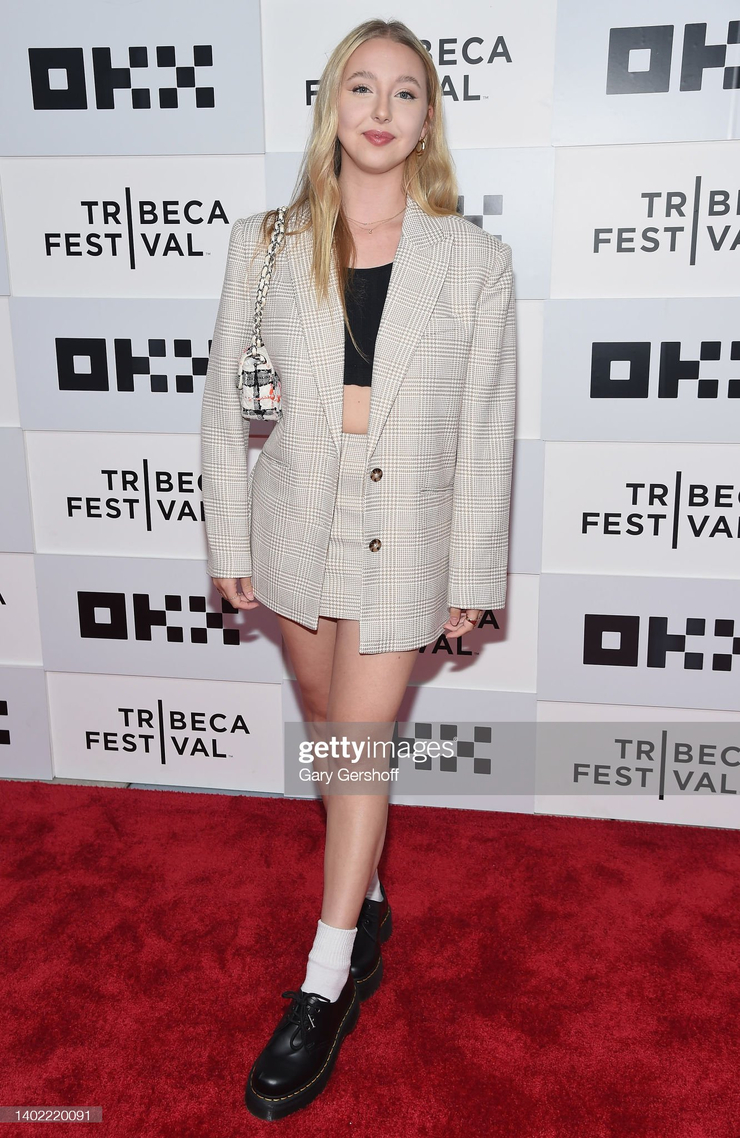 Lily Rosenthal
