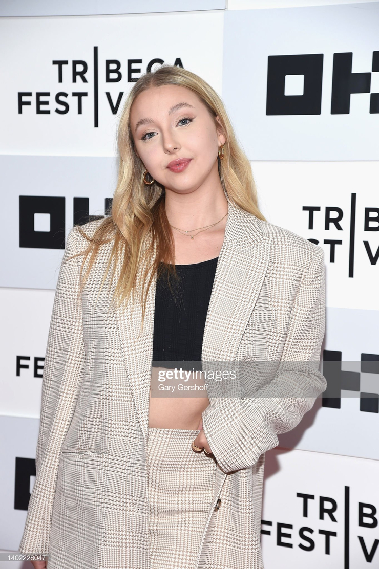 Lily Rosenthal