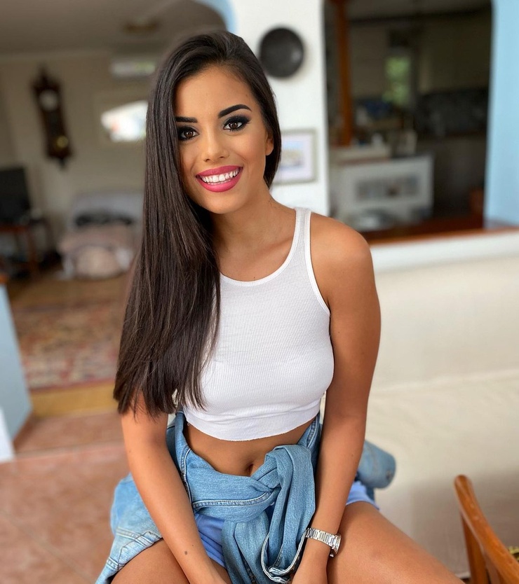 picture-of-andi-szarvas
