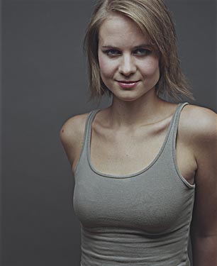 Laura Solon