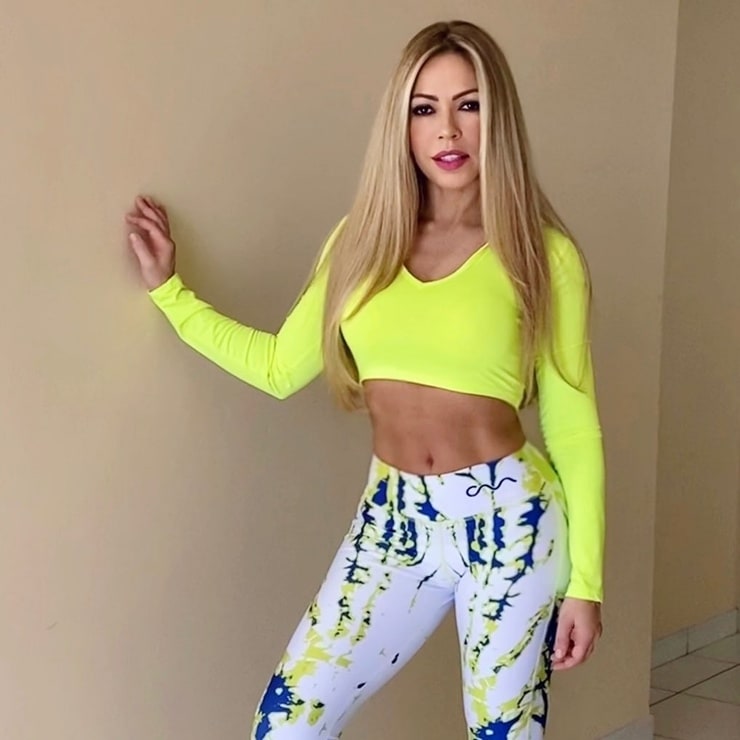 Claudia Molina