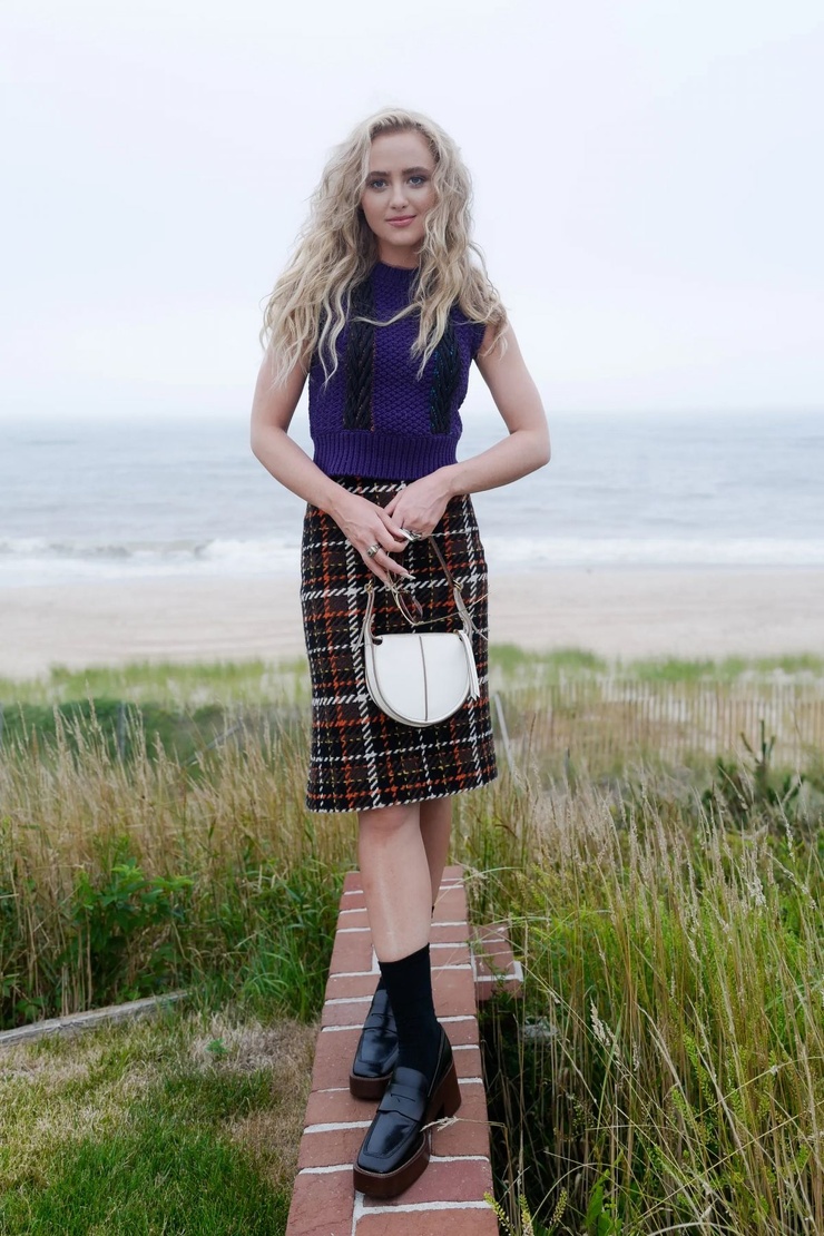 Kathryn Newton