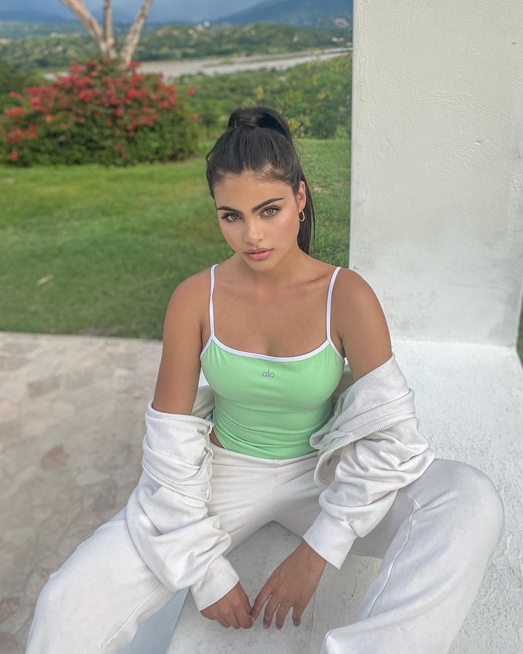 Sara Orrego Sara Orrego