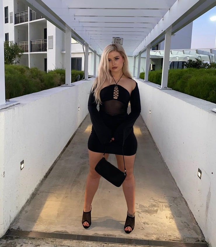 Picture of Jackie Jane