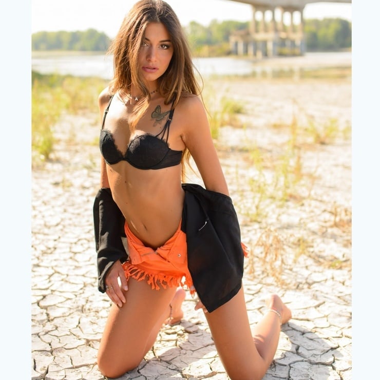 Anita Roncari