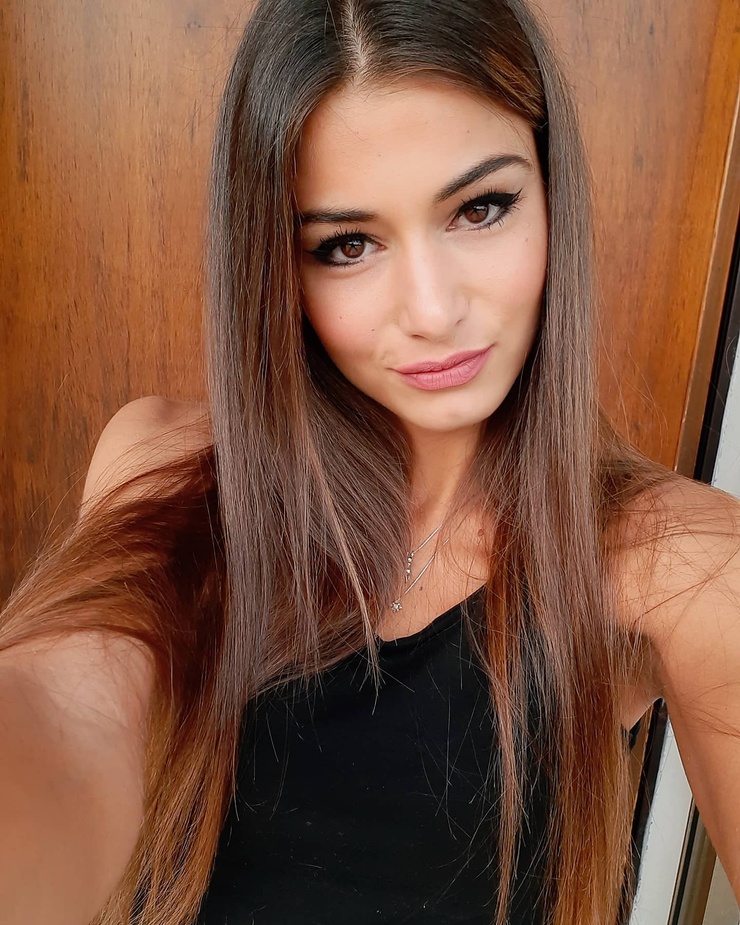 Anita Roncari