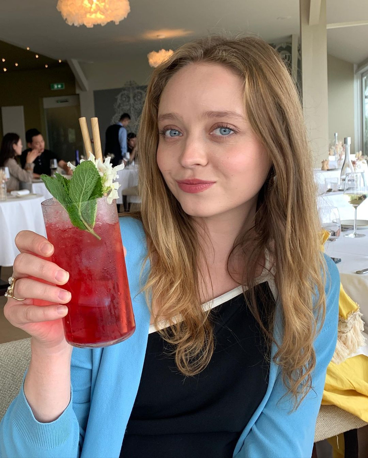 Madeleine Arthur