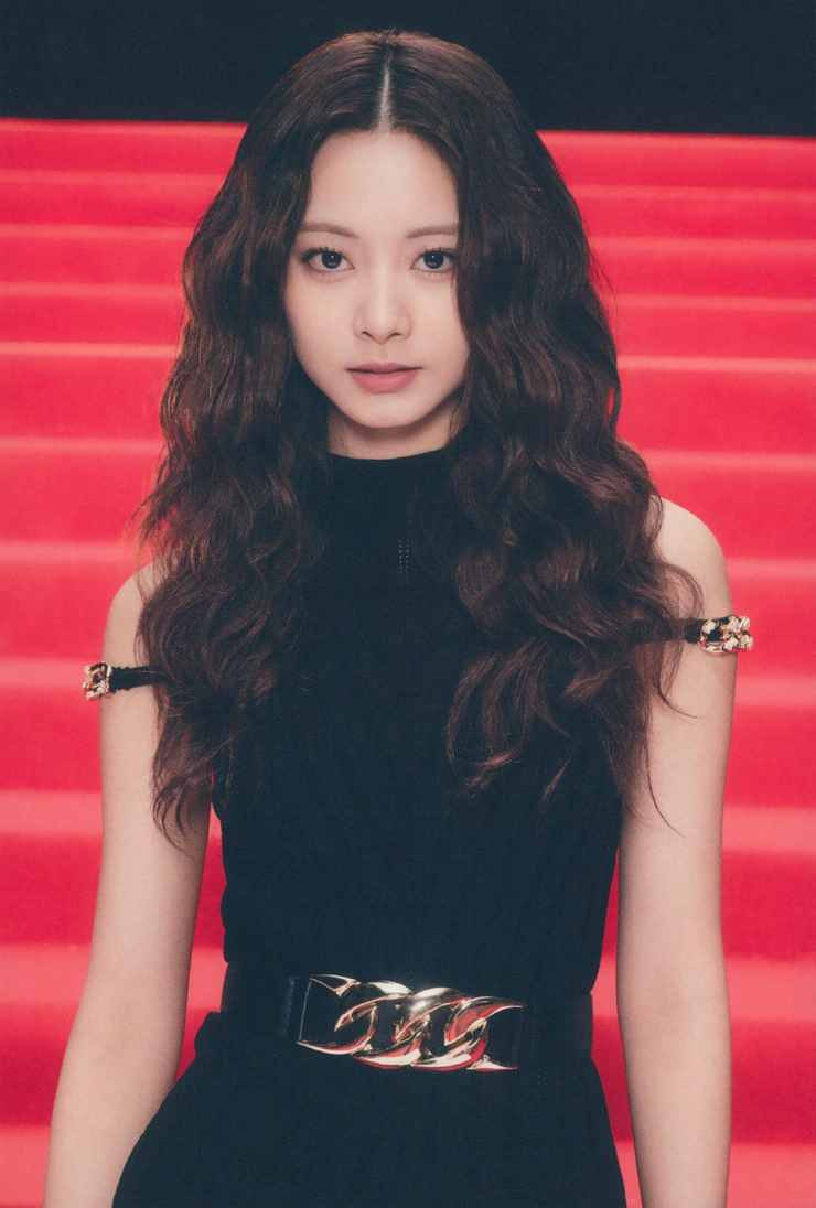 Chou Tzu-yu (Tzuyu)