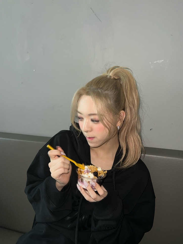 Shin Yuna