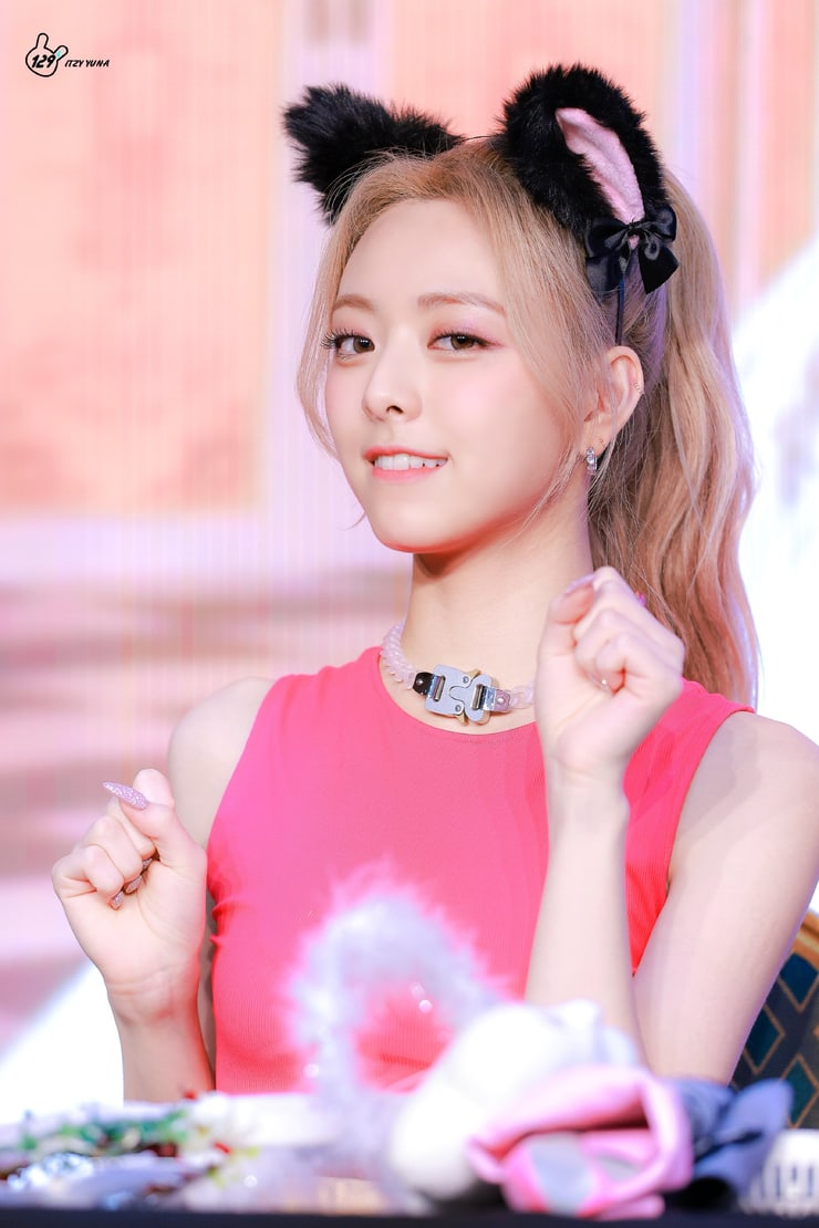 Shin Yuna