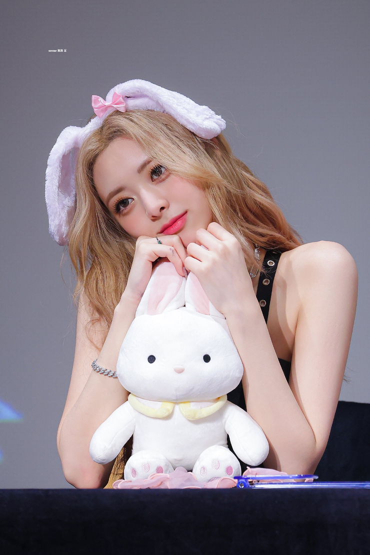Shin Yuna Shin Yuna