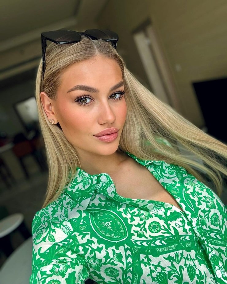 Adéla Štroffeková Adéla Štroffeková