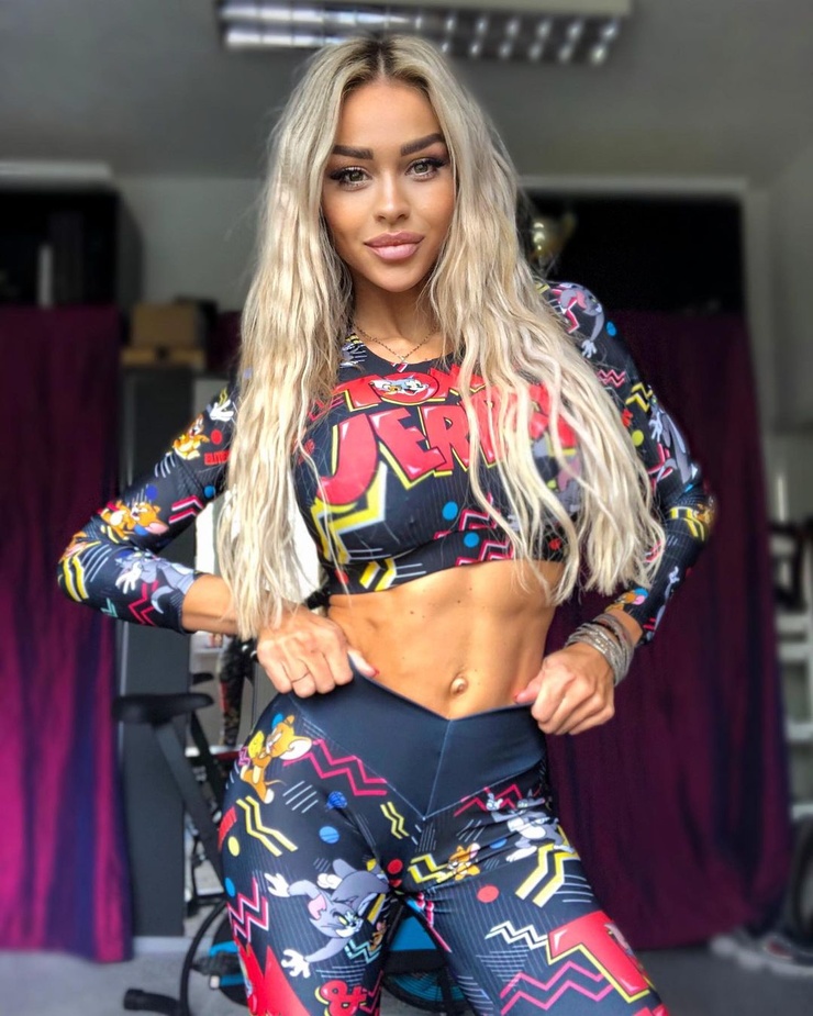 Dominika Bujdakova Dominika Bujdakova