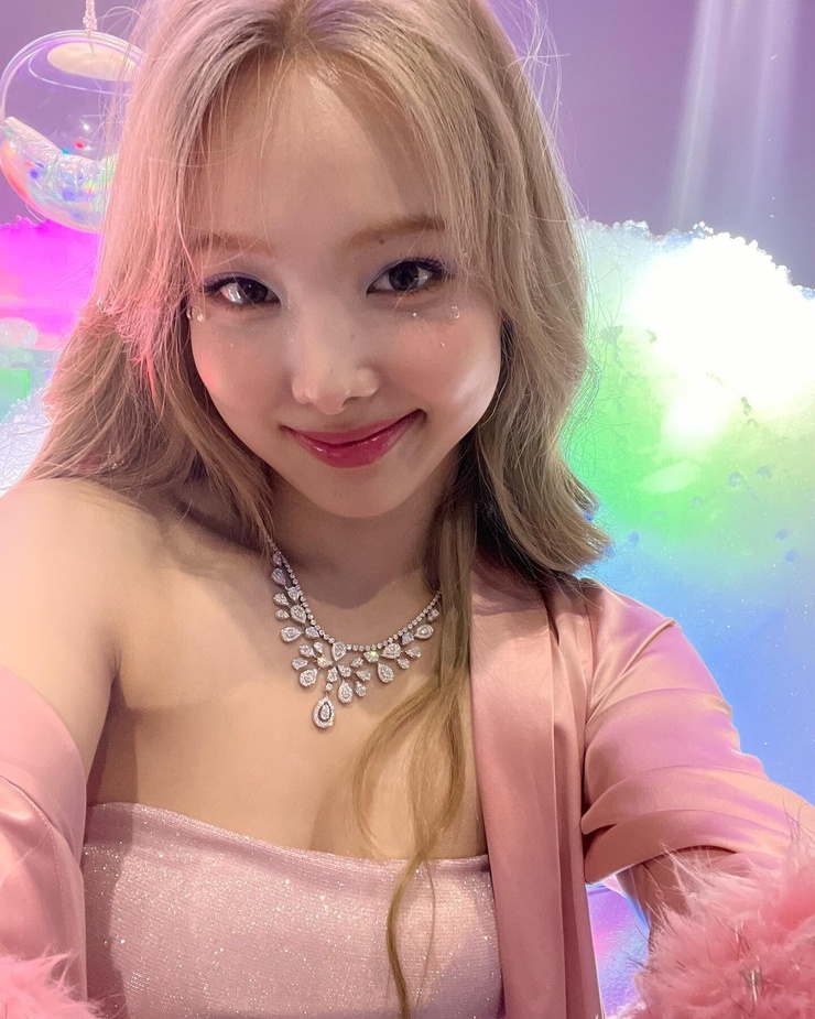 Im Nayeon