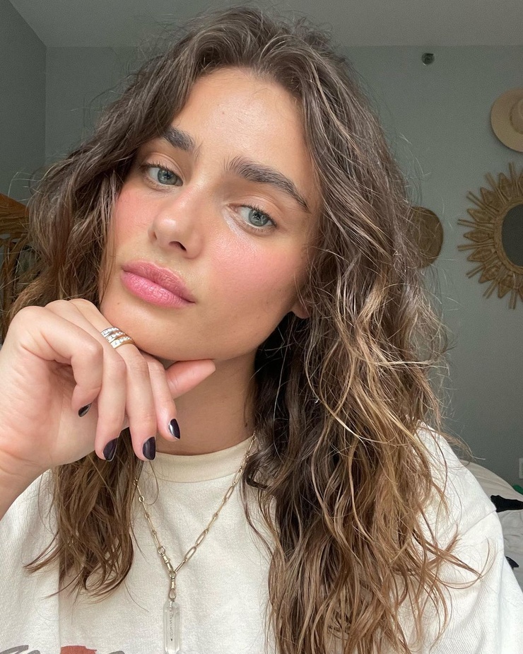 Taylor Marie Hill Taylor Marie Hill