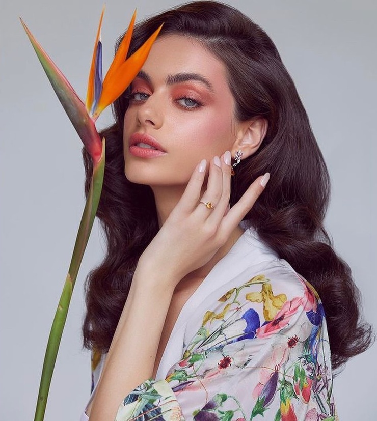 Yael Shelbia Yael Shelbia