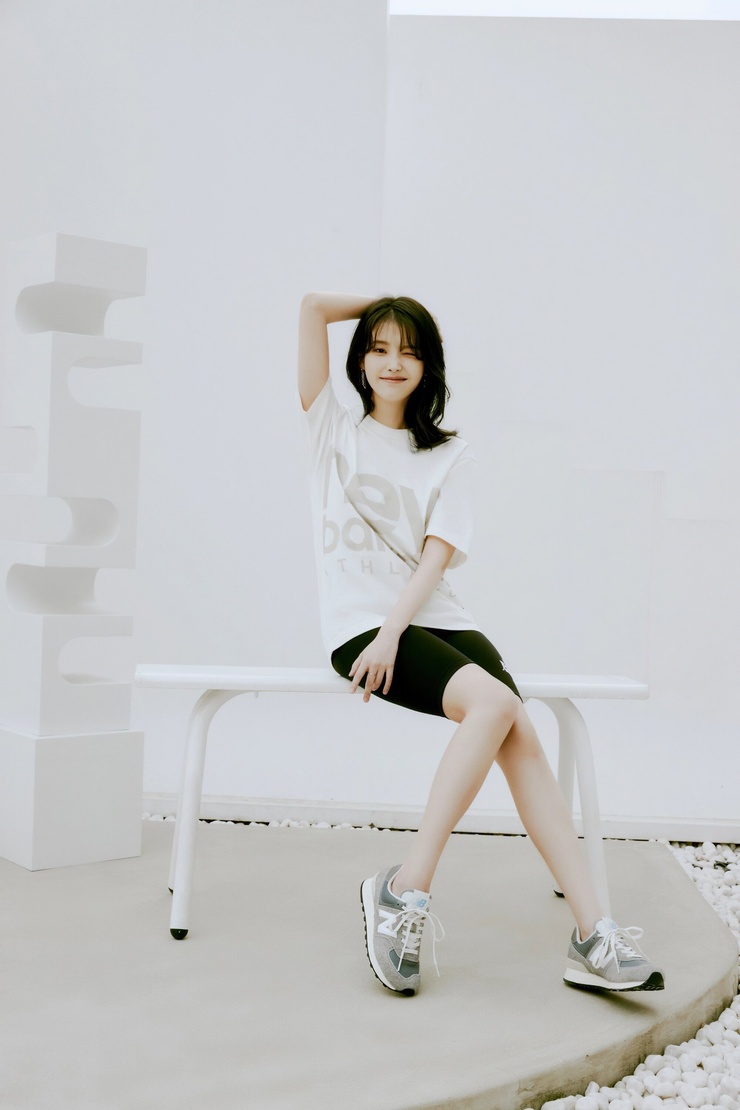 IU