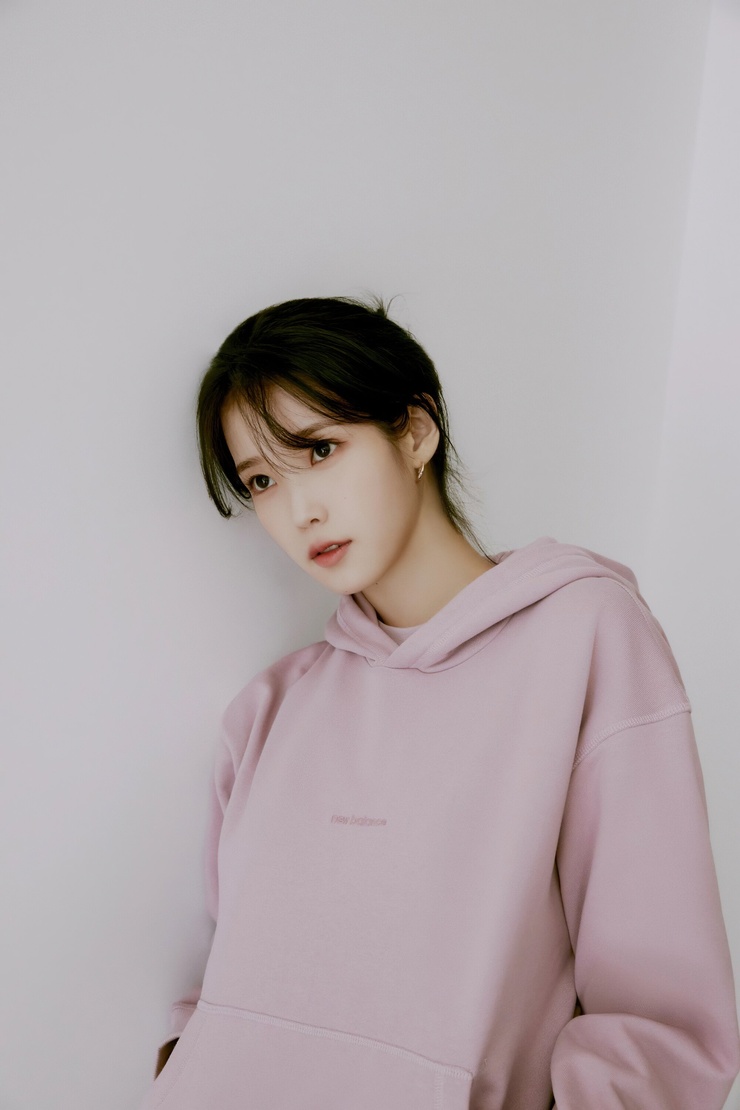IU IU