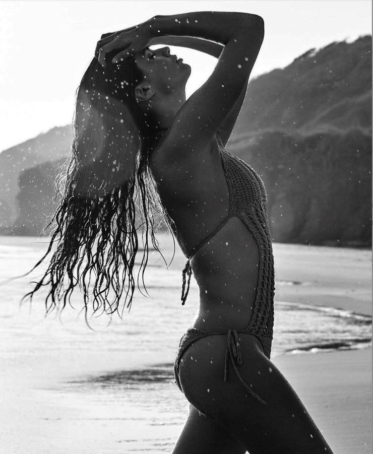 Sara Sampaio Sara Sampaio