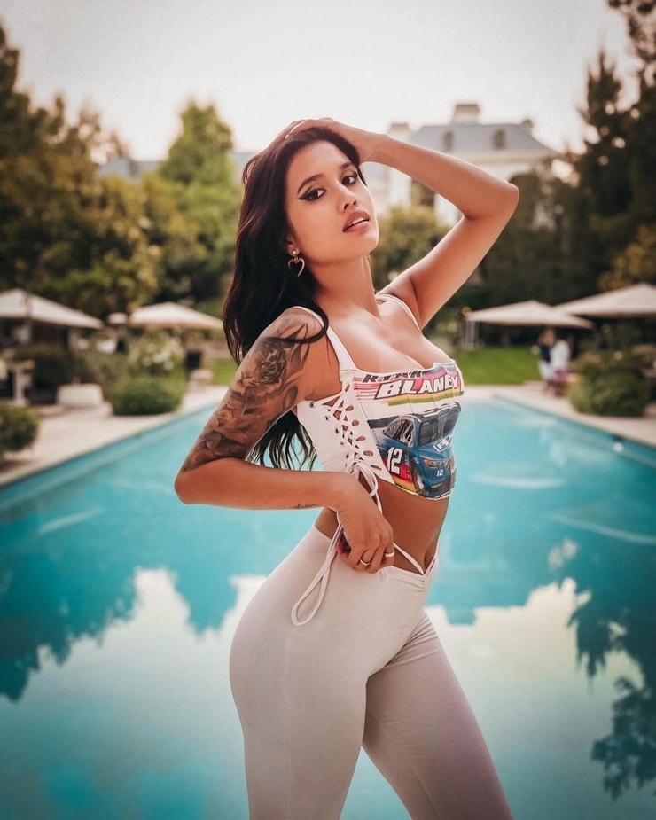 ROXY FERRARI