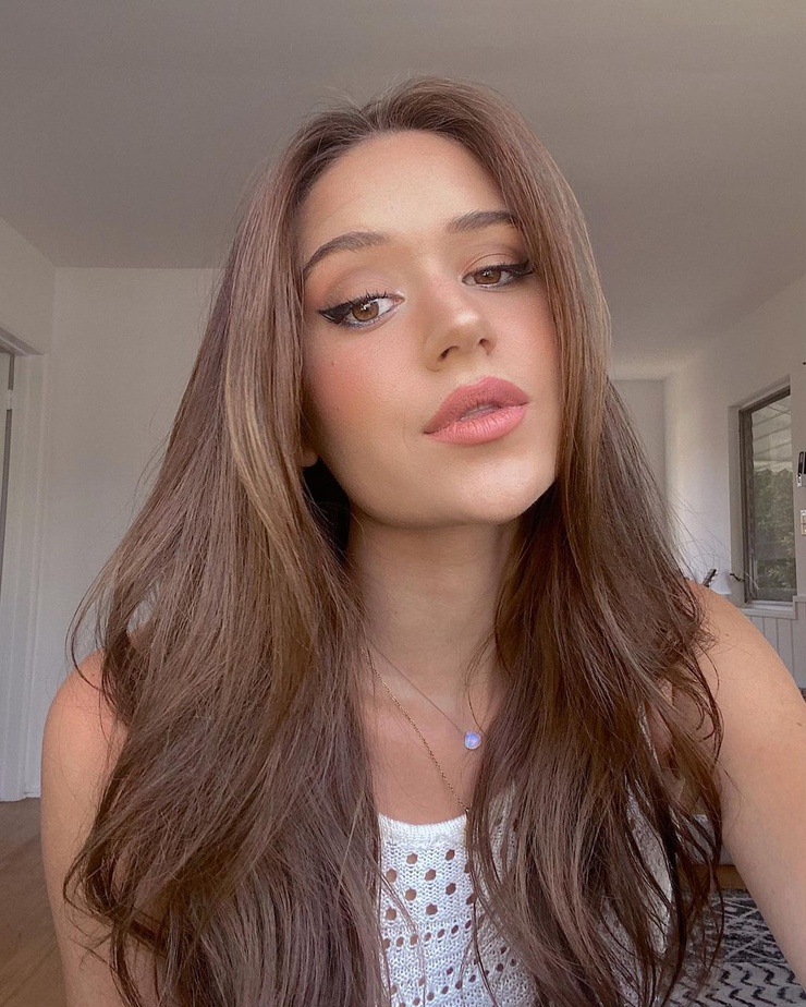 Riley Lewis