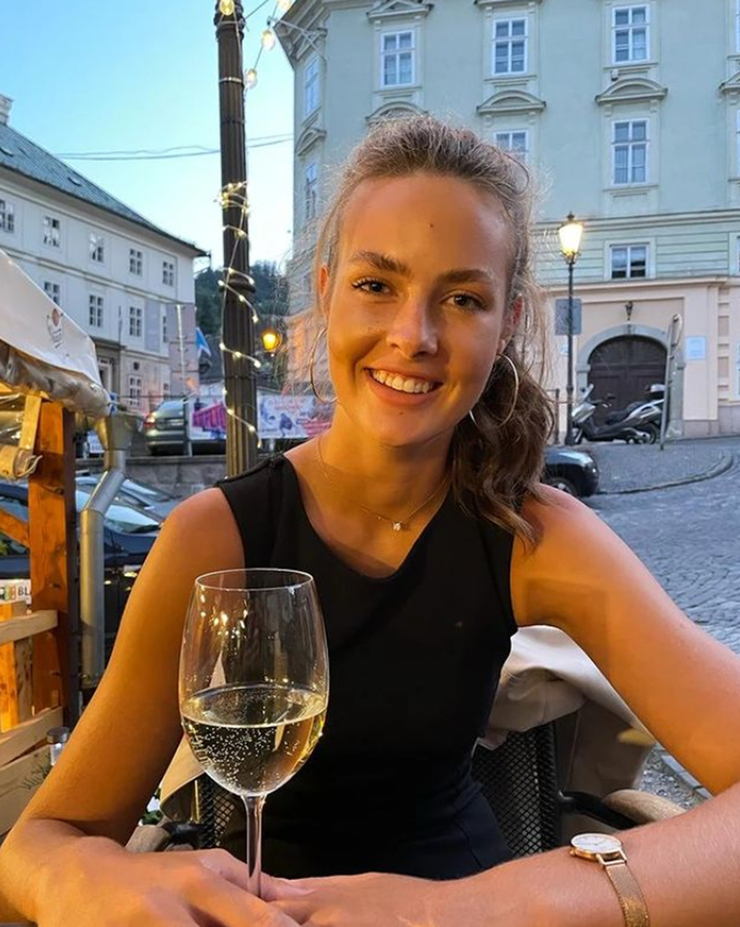 Picture of Diana Dankova