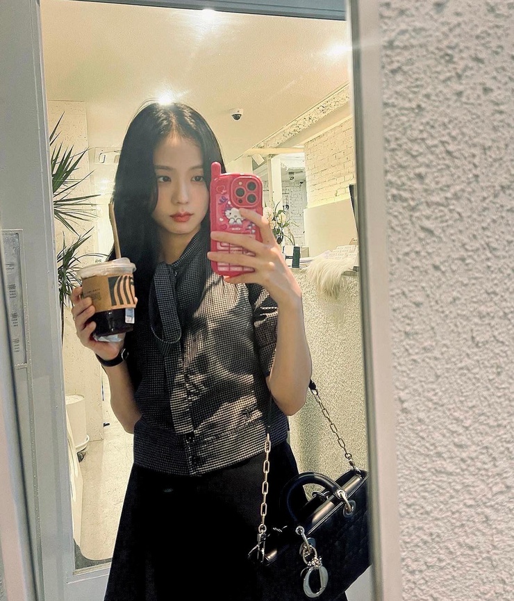 Kim Jisoo