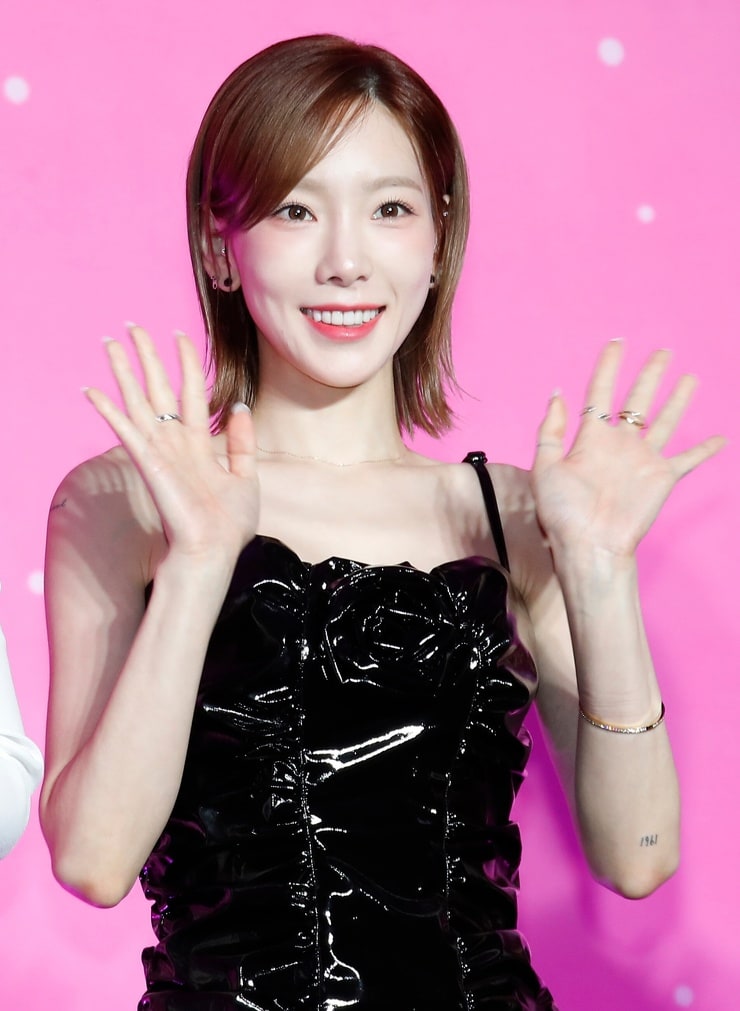 Taeyeon picture