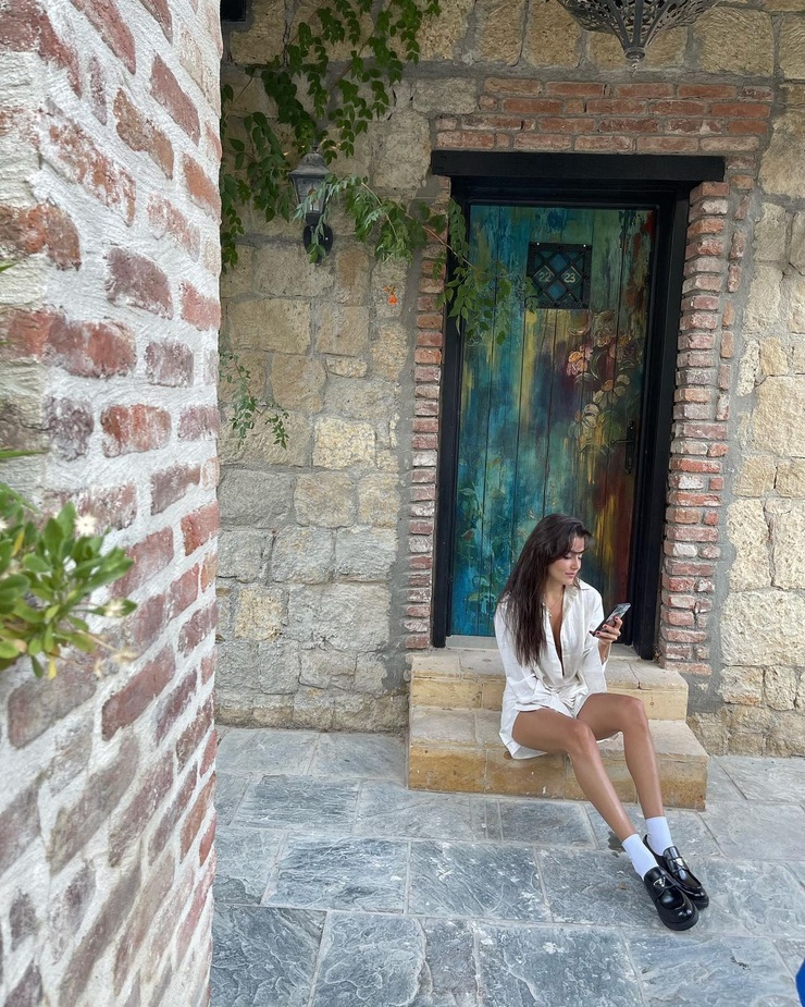 Hande Erçel Hande Erçel
