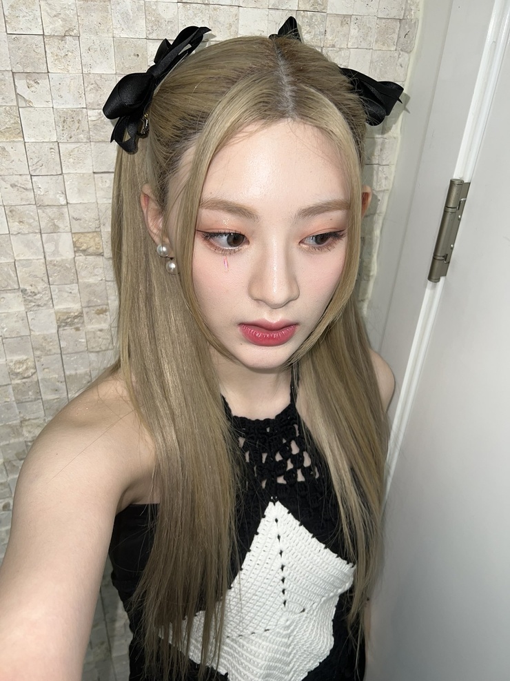 Seeun (STAYC)