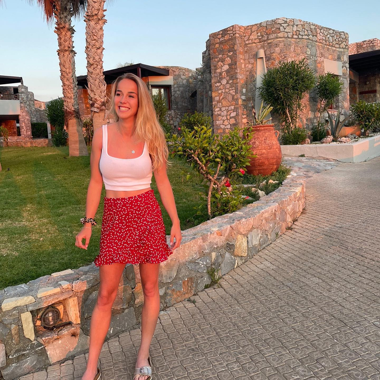 Giulia Gwinn Giulia Gwinn