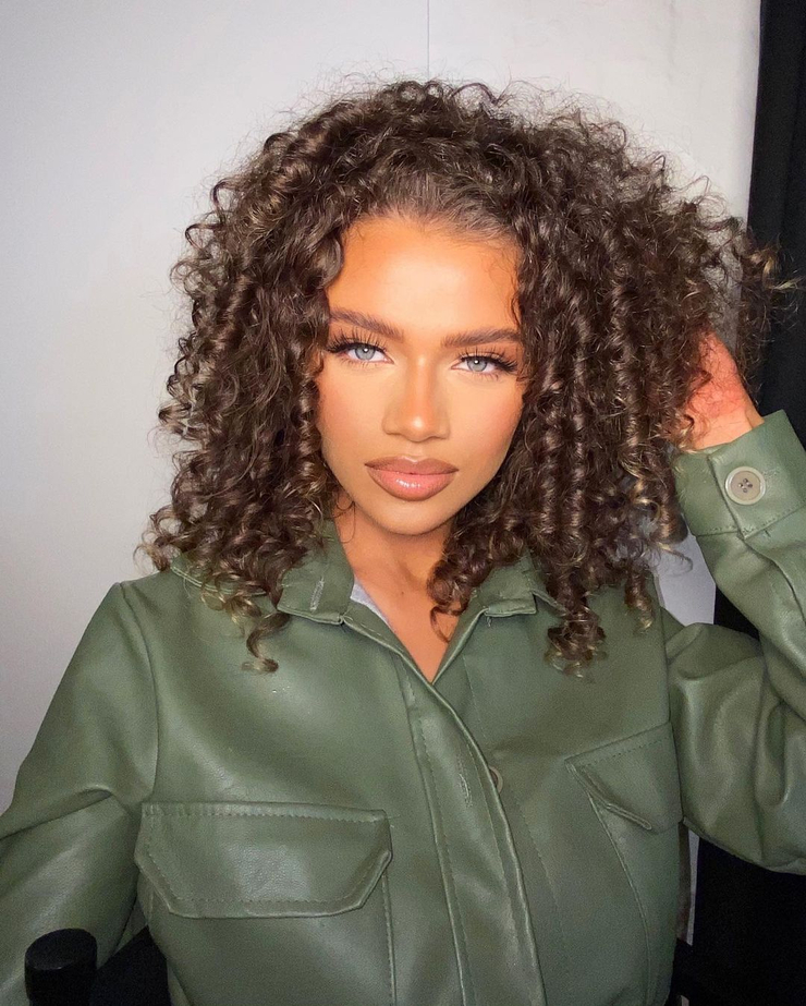 Picture of Mia Rothwell