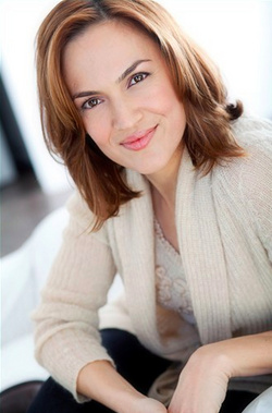 Lesley Fera
