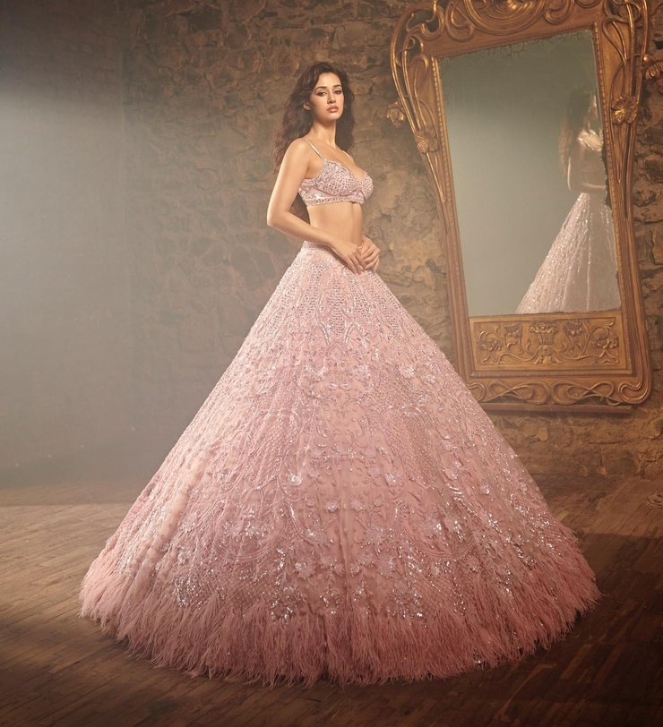 Disha Patani Disha Patani