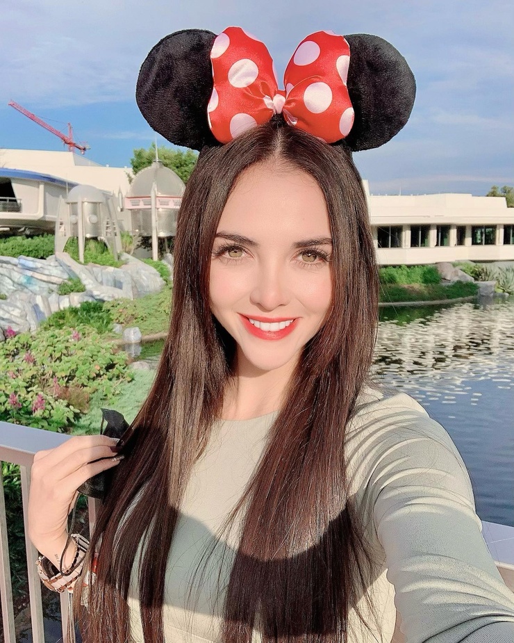 Liz Alexa