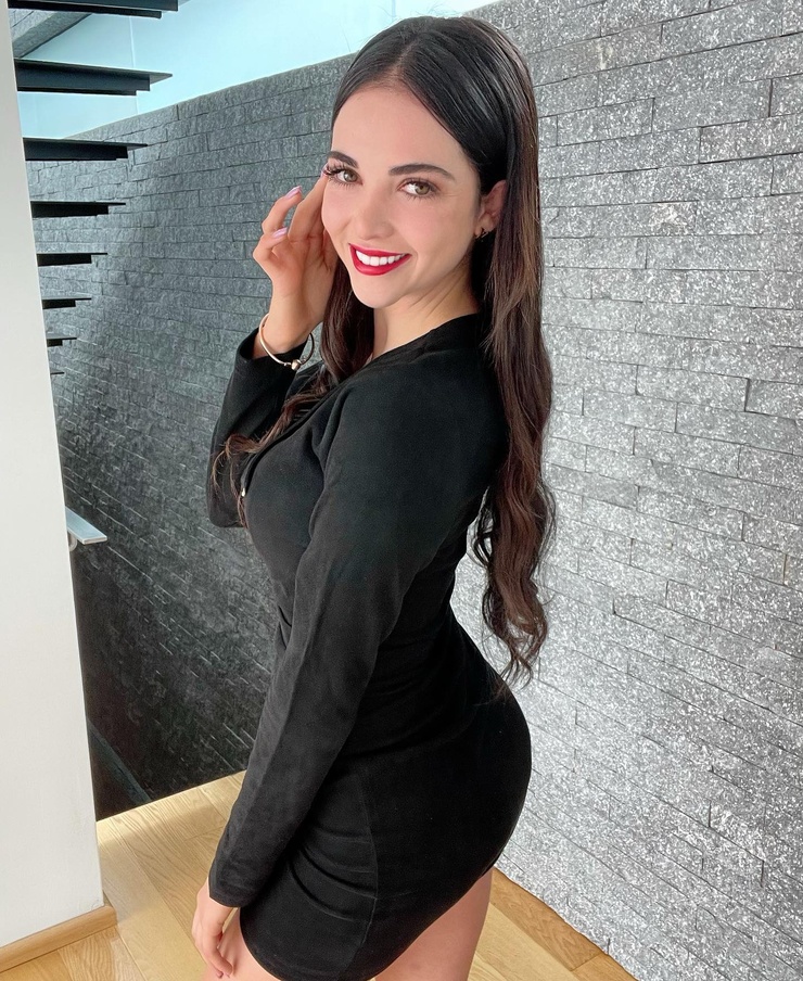 Liz Alexa