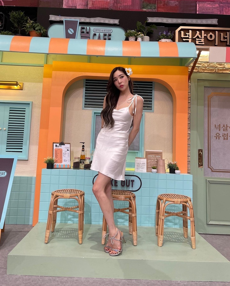Hwang Mi-Young